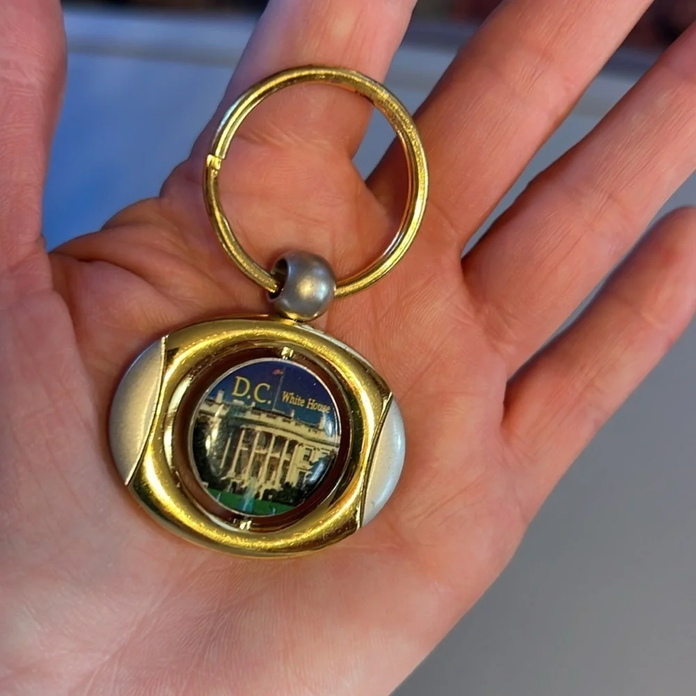 Vintage Washington D.C. Souvenir Keychain